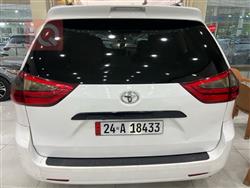 تويوتا سيينا